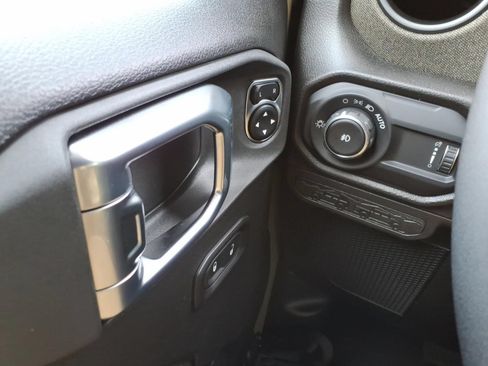 New 2026 Jeep Wrangler Unlimited Sport AWD/4WD image 21