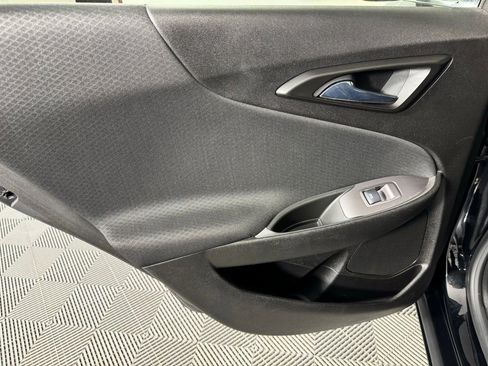 Used 2022 Chevrolet Malibu RS image 21