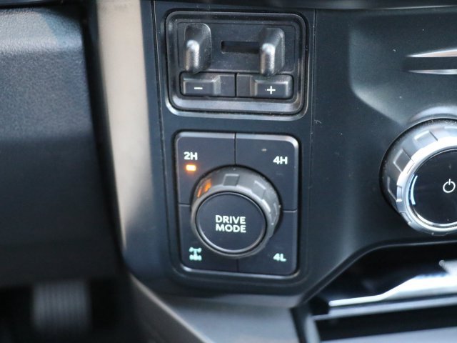 Used 2023 Ford F350 Lariat w/ Lariat Ultimate Package AWD/4WD image 30