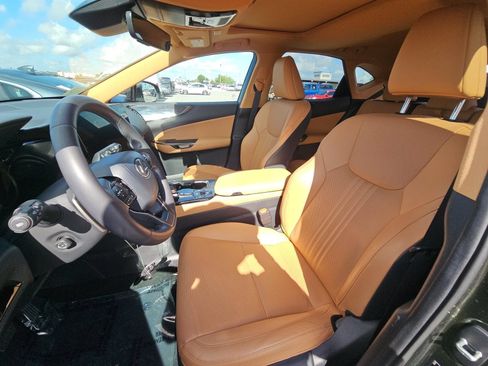Used 2024 Lexus NX 250 FWD w/ Cold Area Package image 9