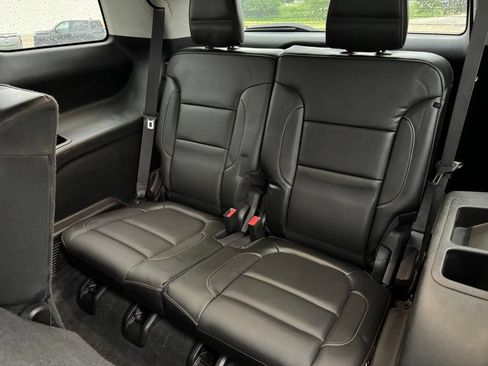 Used 2017 GMC Acadia SLT FWD image 6