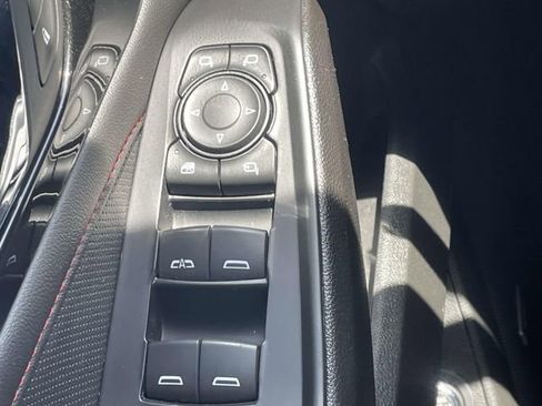 Used 2023 Chevrolet Traverse RS FWD image 24