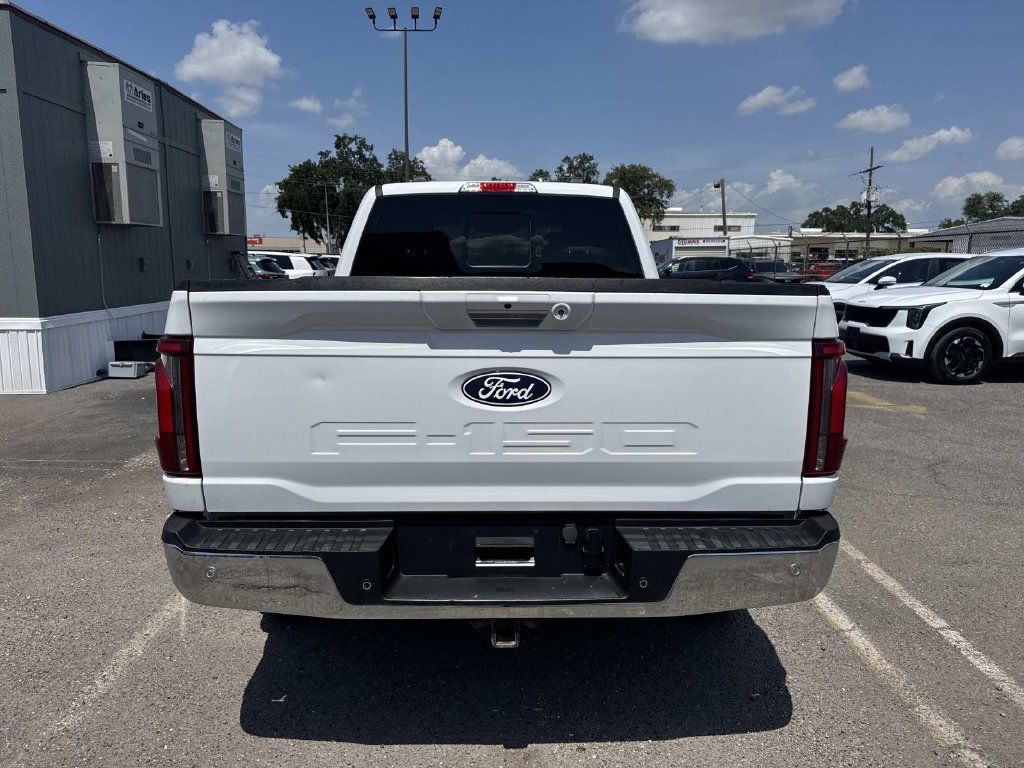 Used 2024 Ford F150 Lariat w/ Tow/Haul Package AWD/4WD image 7