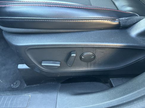 Used 2024 Ford Escape ST-Line image 6