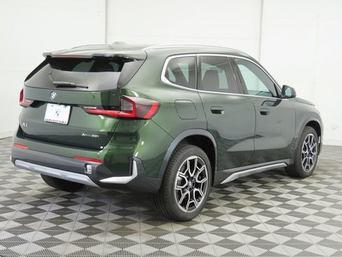 Certified 2025 BMW X1 xDrive28i w/ Premium Package image 5
