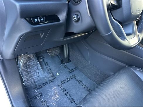 Used 2025 Lexus NX 350h AWD w/ Premium Package image 32