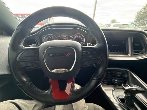 Used 2020 Dodge Challenger R/T RWD image 14