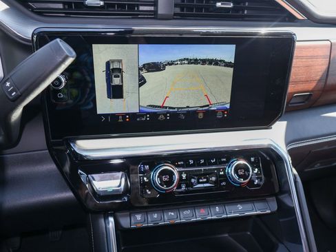 New 2026 GMC Sierra 3500 Denali Ultimate AWD/4WD image 18