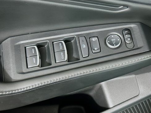 Used 2023 Honda Accord Sport image 15