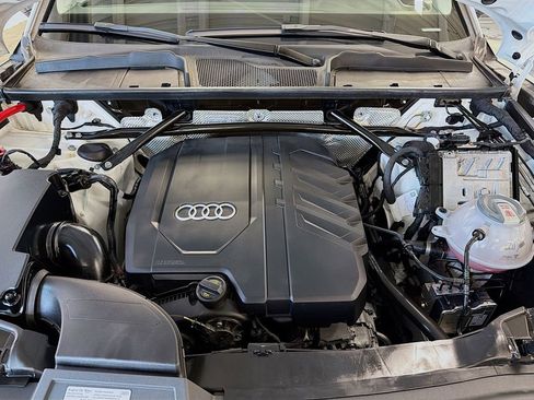 Used 2023 Audi Q5 2.0T Premium w/ Convenience Package image 29