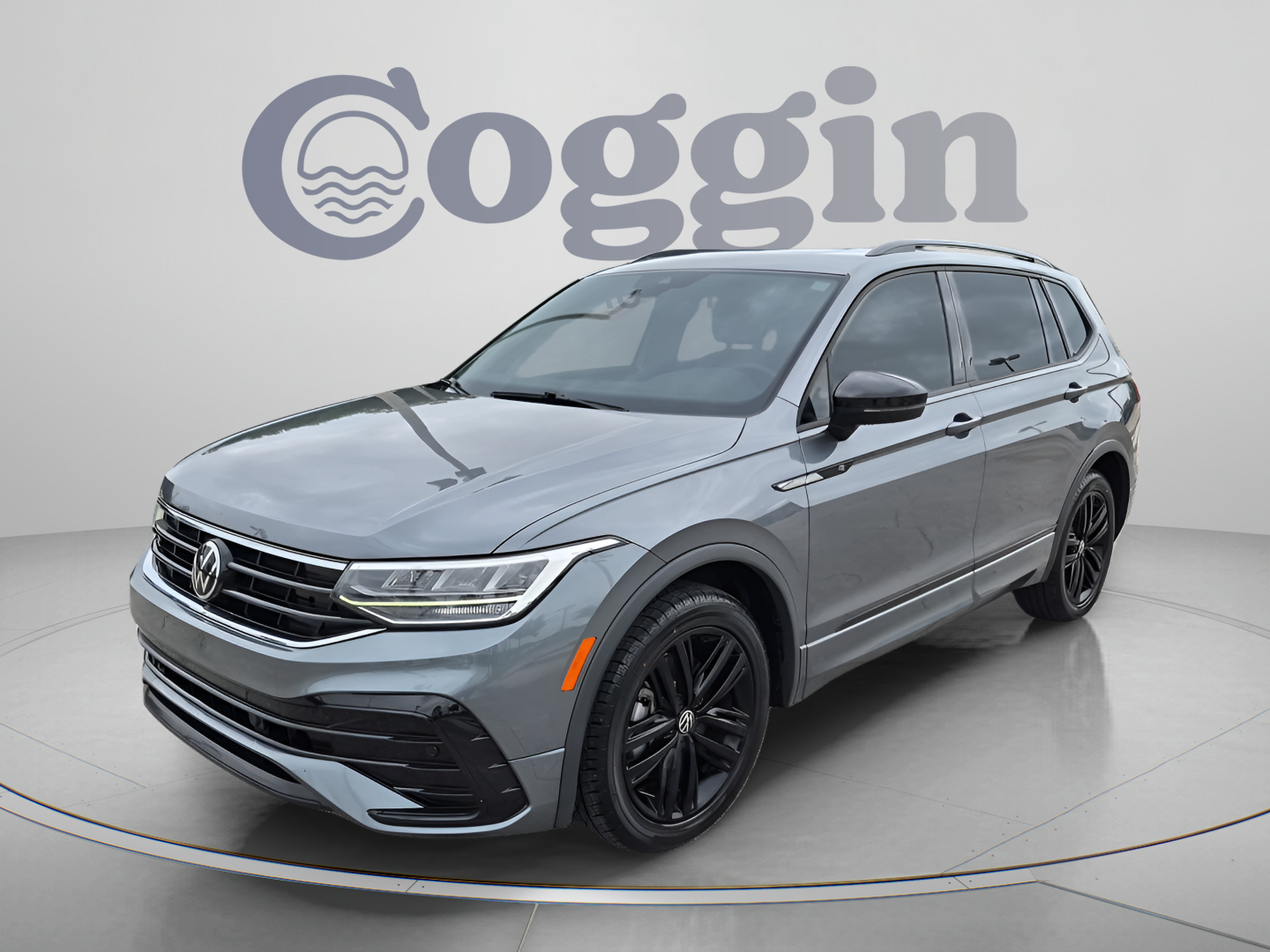 Used 2022 Volkswagen Tiguan SE R-Line FWD image 1