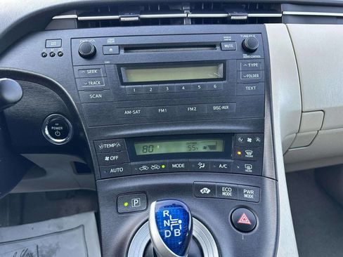 Used 2010 Toyota Prius FWD image 27