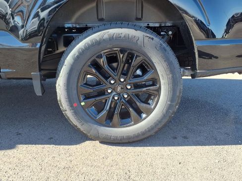 Used 2025 Ford F150 XLT w/ Equipment Group 302A MID RWD image 21