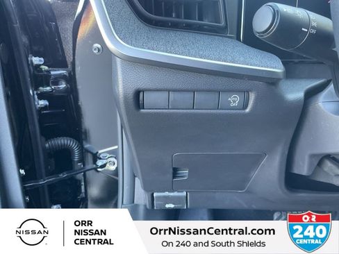 New 2026 Nissan Kicks S image 18