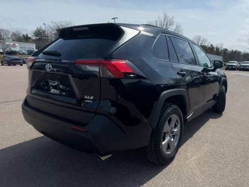 Used 2025 Toyota RAV4 XLE image 2