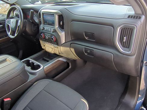 Certified 2021 Chevrolet Silverado 1500 LT Trail Boss image 28