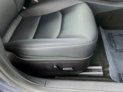 Used 2023 Tesla Model 3 Standard Range RWD image 31