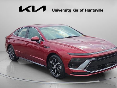 Used 2025 Hyundai Sonata SEL image 1