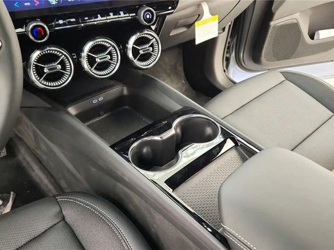 New 2026 Chevrolet Blazer EV LT AWD/4WD image 35