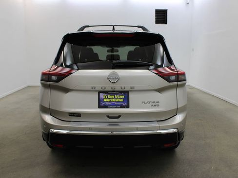 New 2026 Nissan Rogue Platinum w/ Platinum Premium Package image 4