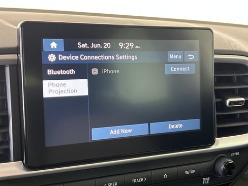 Used 2023 Hyundai Venue SEL FWD image 37
