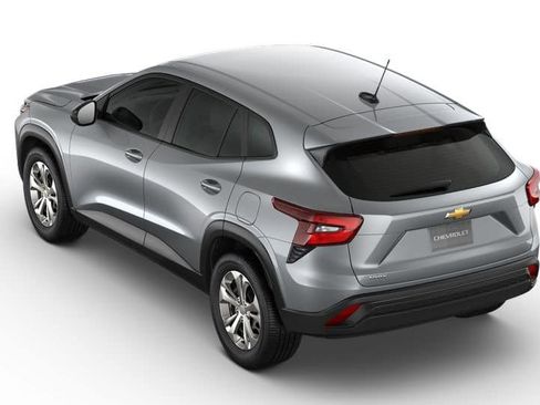 New 2026 Chevrolet Trax LS image 28