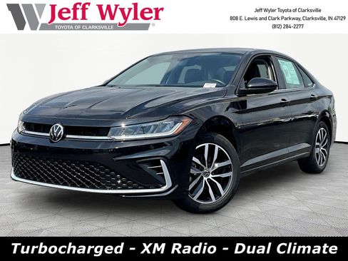 Used 2025 Volkswagen Jetta SE FWD image 1