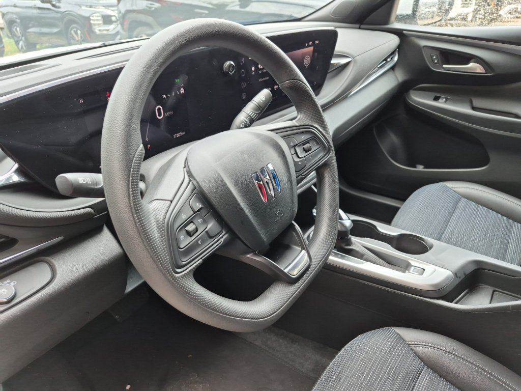 Used 2026 Buick Envista Preferred FWD image 16