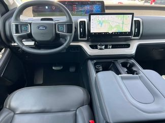 Certified 2025 Ford Expedition Active AWD/4WD video 2