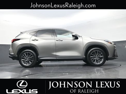 Used 2022 Lexus NX 250 AWD image 22
