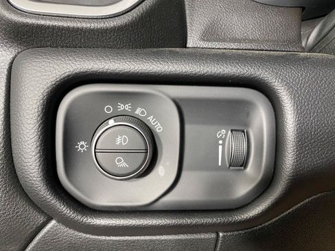 Used 2026 RAM 2500 Big Horn AWD/4WD image 17