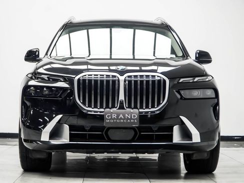 Used 2024 BMW X7 xDrive40i AWD/4WD image 8