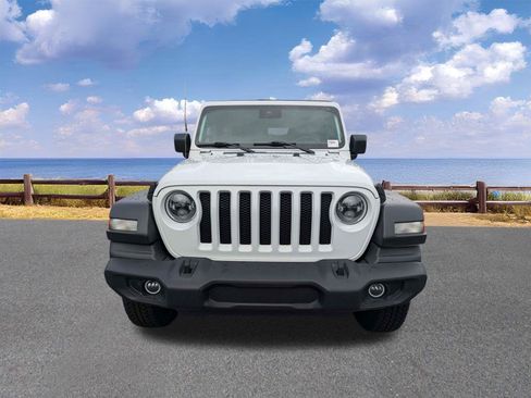 Used 2021 Jeep Wrangler Unlimited Sport w/ Sun And Sound Package AWD/4WD image 11