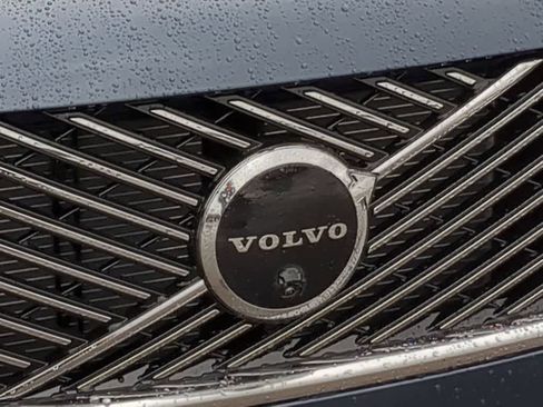 New 2026 Volvo XC90 T8 Ultra w/ Protection Package Premier image 11