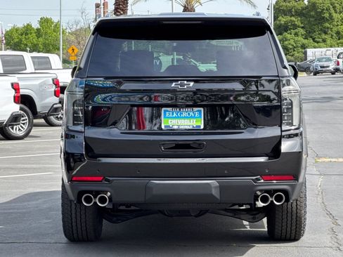 New 2026 Chevrolet Tahoe Z71 w/ Z71 Off-Road Package AWD/4WD image 4