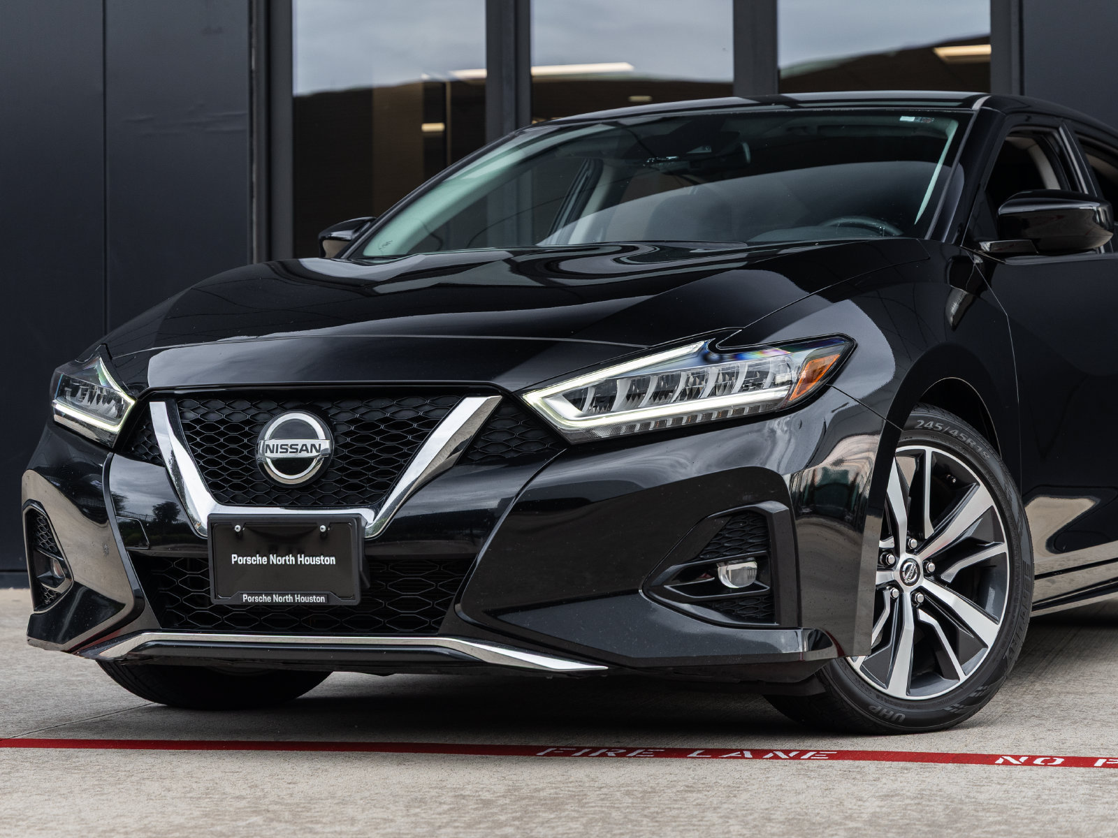 Used 2020 Nissan Maxima 3.5 S w/ Floor Mat Group FWD image 3