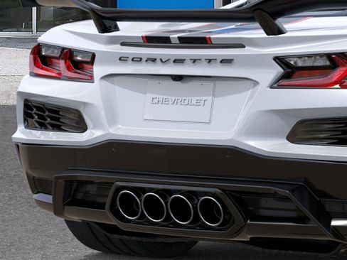 New 2026 Chevrolet Corvette Z06 w/ Z07 Performance Package RWD image 14
