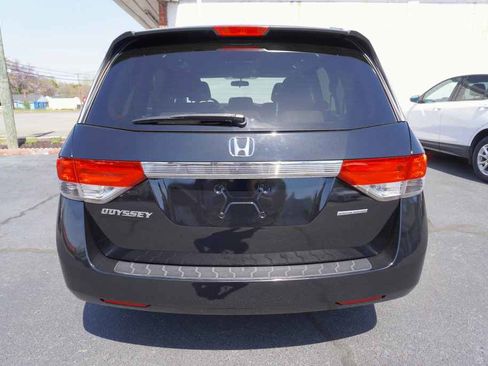 Used 2016 Honda Odyssey SE image 7