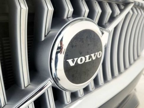 Used 2024 Volvo XC90 B5 Core AWD/4WD image 31