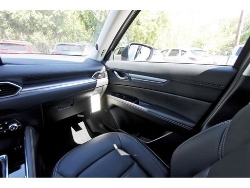 New 2025 MAZDA CX-5 AWD 2.5 S w/ Premium Plus Pkg image 10