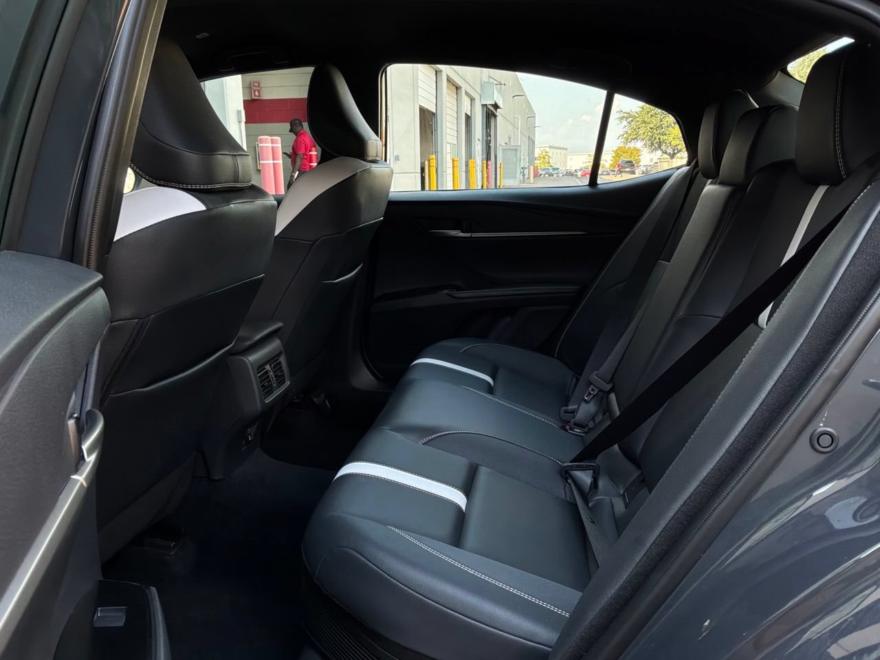 Used 2026 Toyota Camry SE FWD image 12