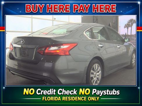 Used 2016 Nissan Altima 2.5 S w/ Power Driver Seat Package FWD image 3