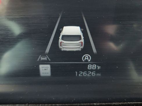 Used 2024 Kia Telluride S image 30