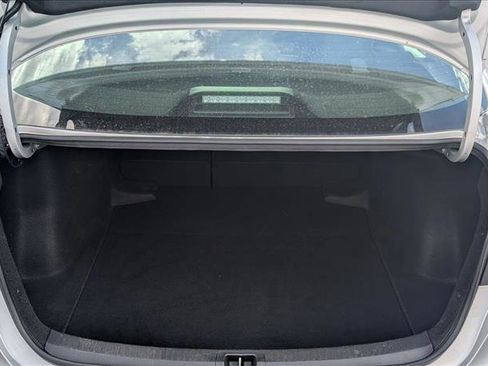 Used 2024 Toyota Corolla LE FWD image 6