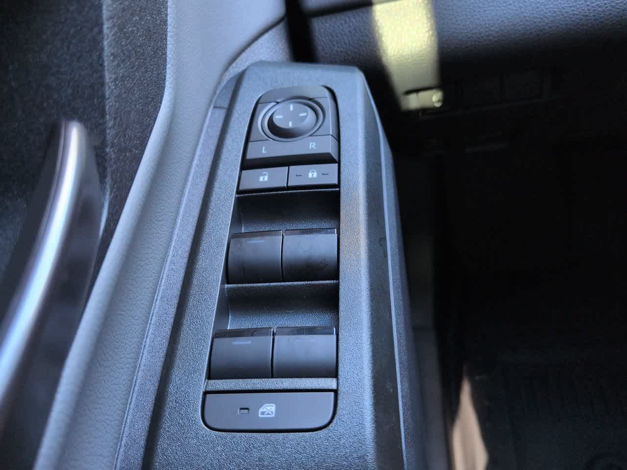 Certified 2026 Toyota RAV4 SE AWD/4WD image 22