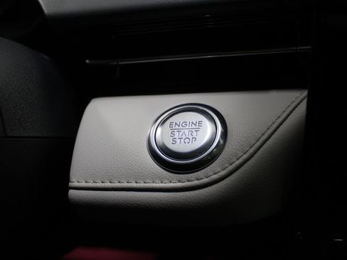 Used 2024 Lincoln Nautilus Reserve image 52