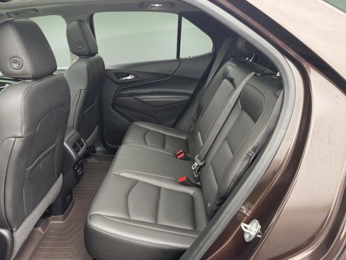 Used 2020 Chevrolet Equinox Premier AWD/4WD image 11