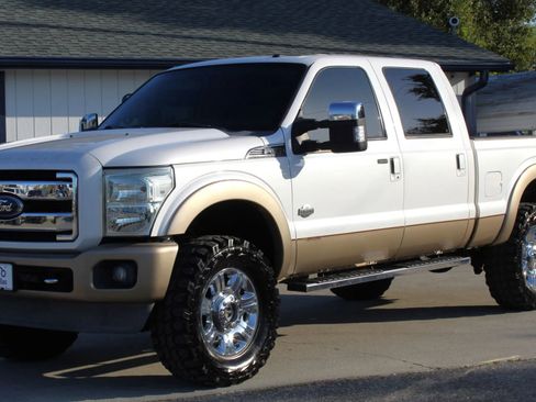 Used 2014 Ford F350 King Ranch w/ King Ranch w/Chrome Package image 1