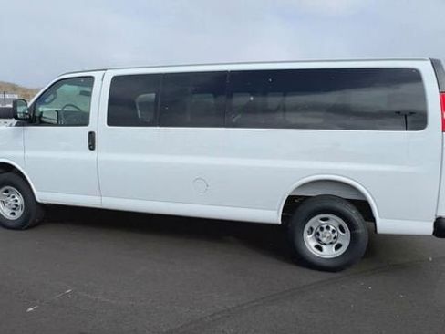 New 2026 Chevrolet Express 3500 LS RWD image 6