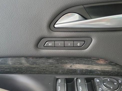 Certified 2023 Cadillac XT4 Premium Luxury w/ Driver Assist Package image 29